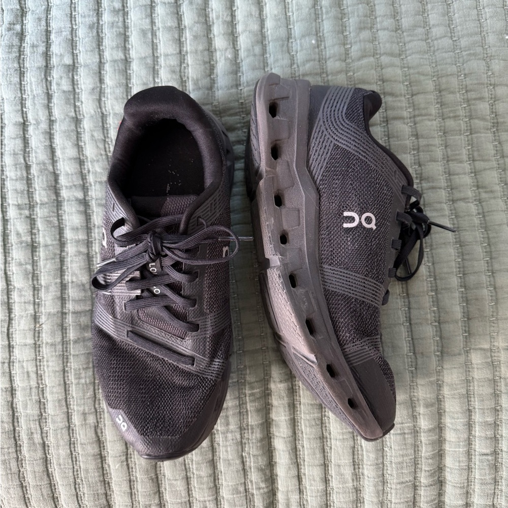 On Running Black Sneakers for Everyday Comfort